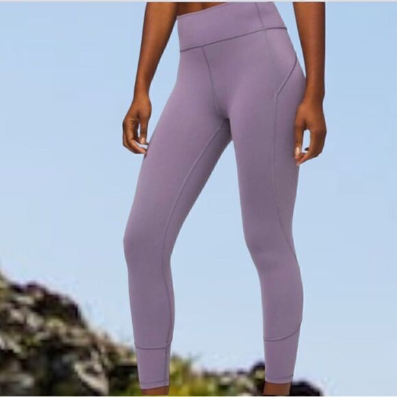 LULULEMON LEGGINGS IN MOVEMENT TIGHT 25” - Picture 1 of 7